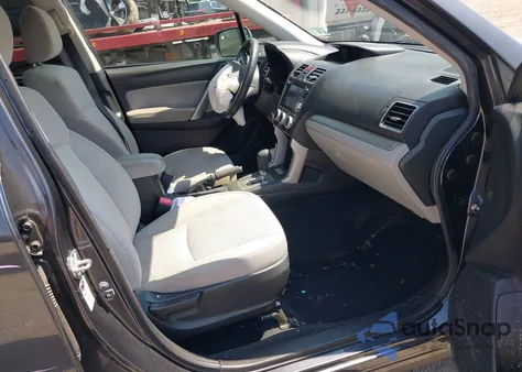 2018 Subaru Forester 2.5I Premium из США, поврежденный, VIN JF2SJAGC0JH528556